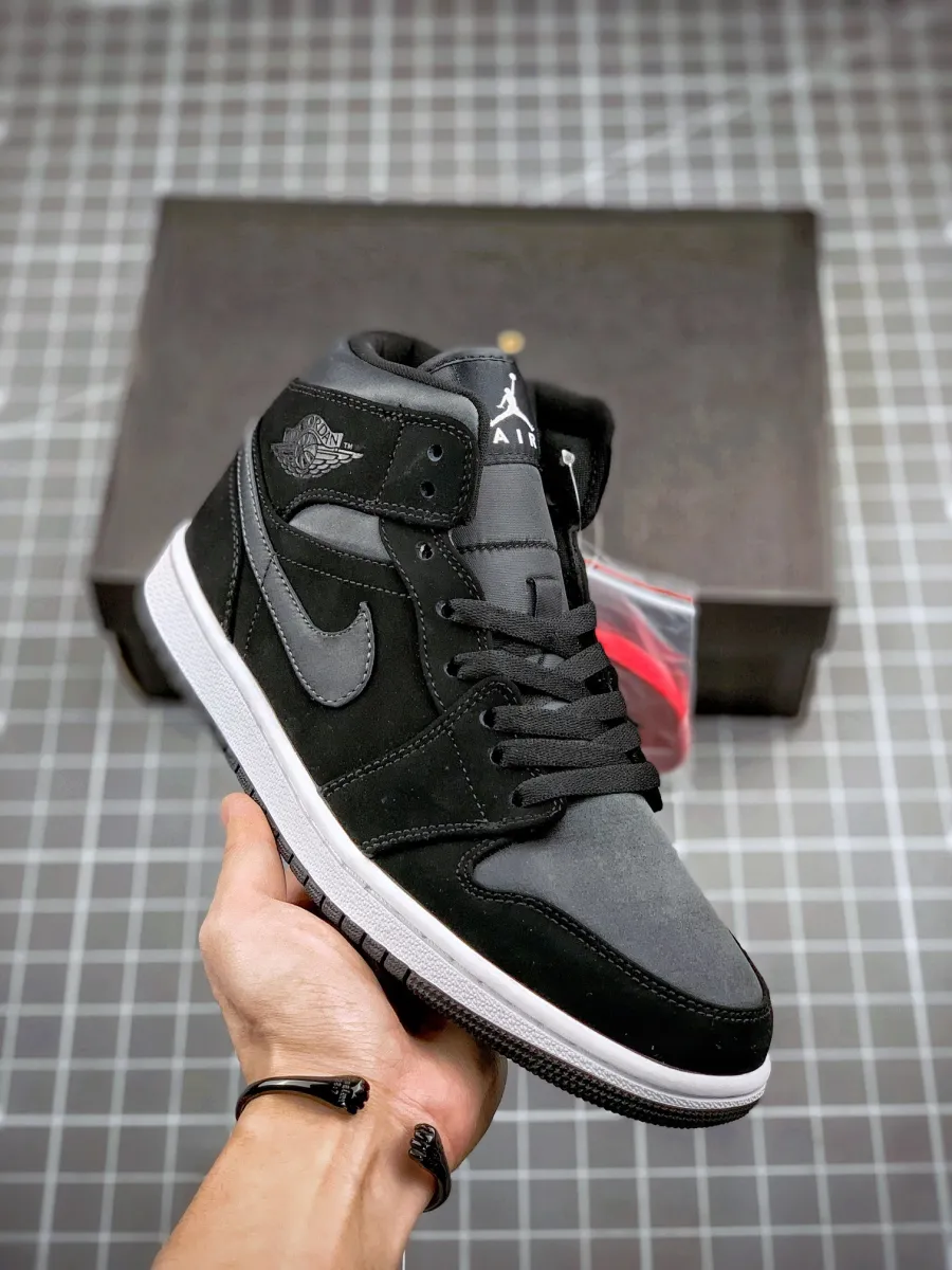 Air Jordan 1 Mid SE Black Grey 852542-012 air jordan 1 mid se nylon 'black grey'