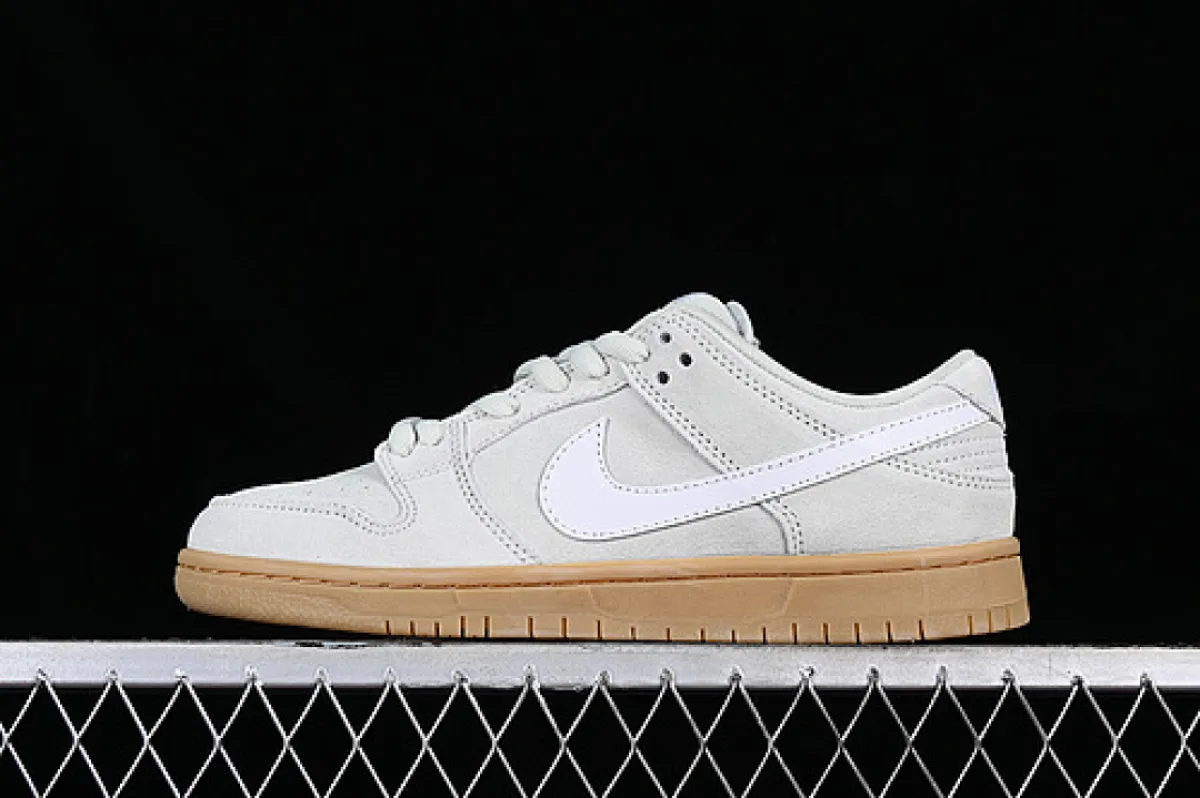 Sb Dunks Low Pink / Nike SB Dunk Low 'Pink Pig' Atomic Pink Arrived in