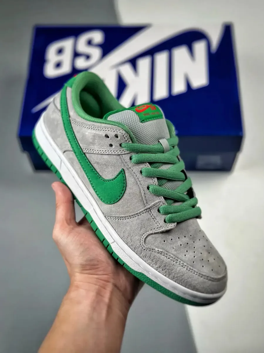 Nike SB Dunk Low Premium ‘Medusa’ Matte Silver/Green-Varsity Red 313170-030