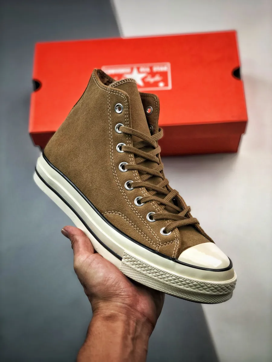 Converse Chuck 70 Suede Sand Dune/Egret/Black / sand color converse