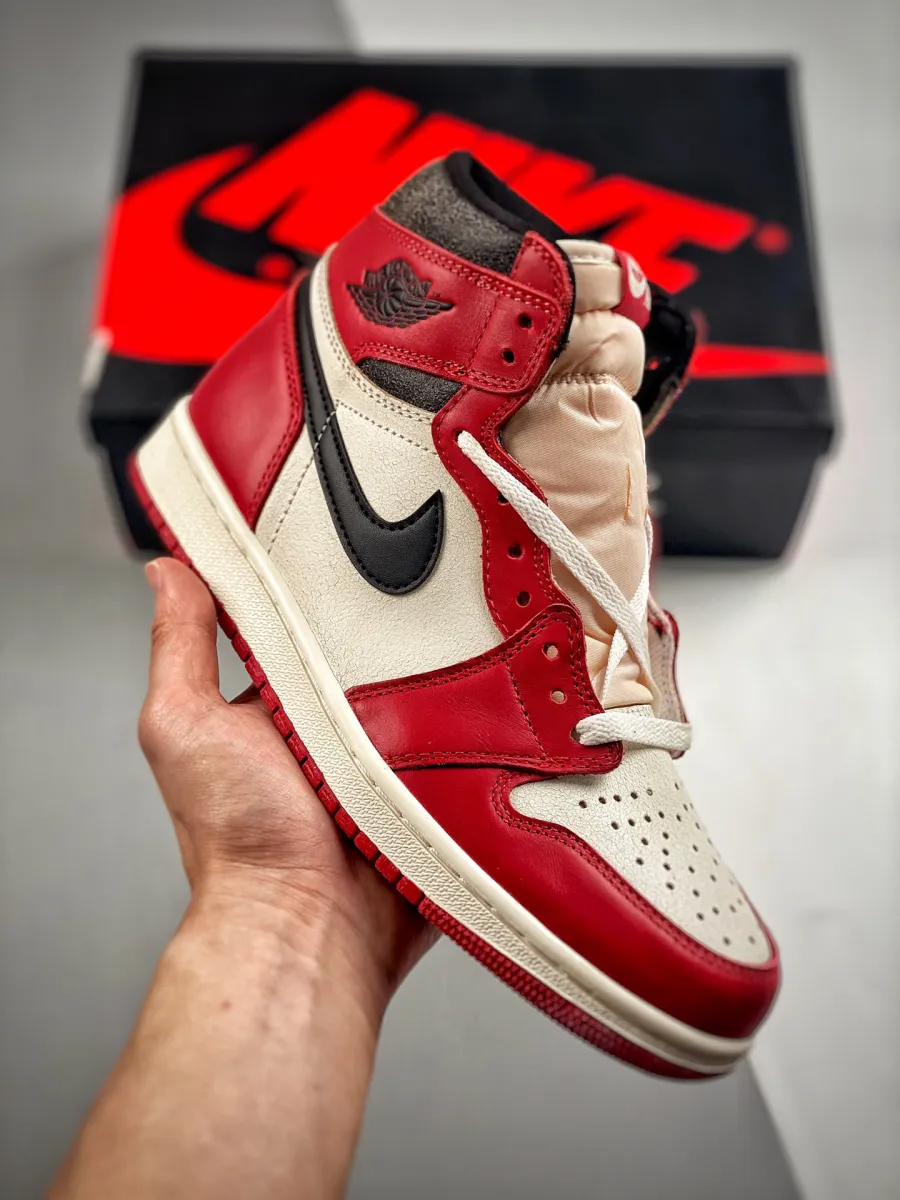 Air Jordan 1 High OG Chicago Lost & Found DZ5485-612 Jordan I Lost And Found