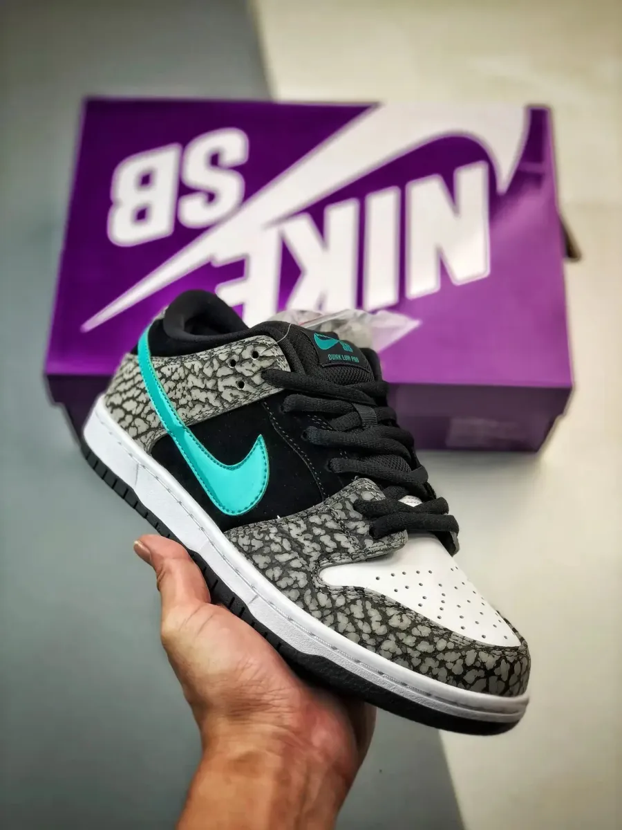 Atmos Elephant Dunk atmos x Nike SB Dunk Low 'Elephant' Black White Jade Blue BQ6817-009