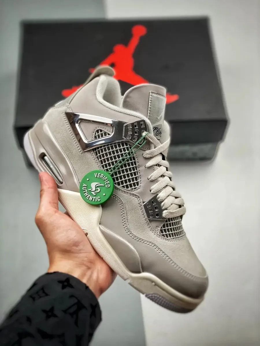 Air Jordan 4 Retro Frozen Moments AQ9129-001 For Sale