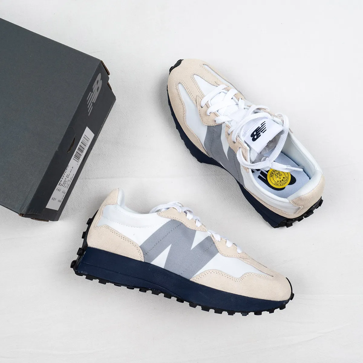 New Balance 327 White Navy MS327CPC