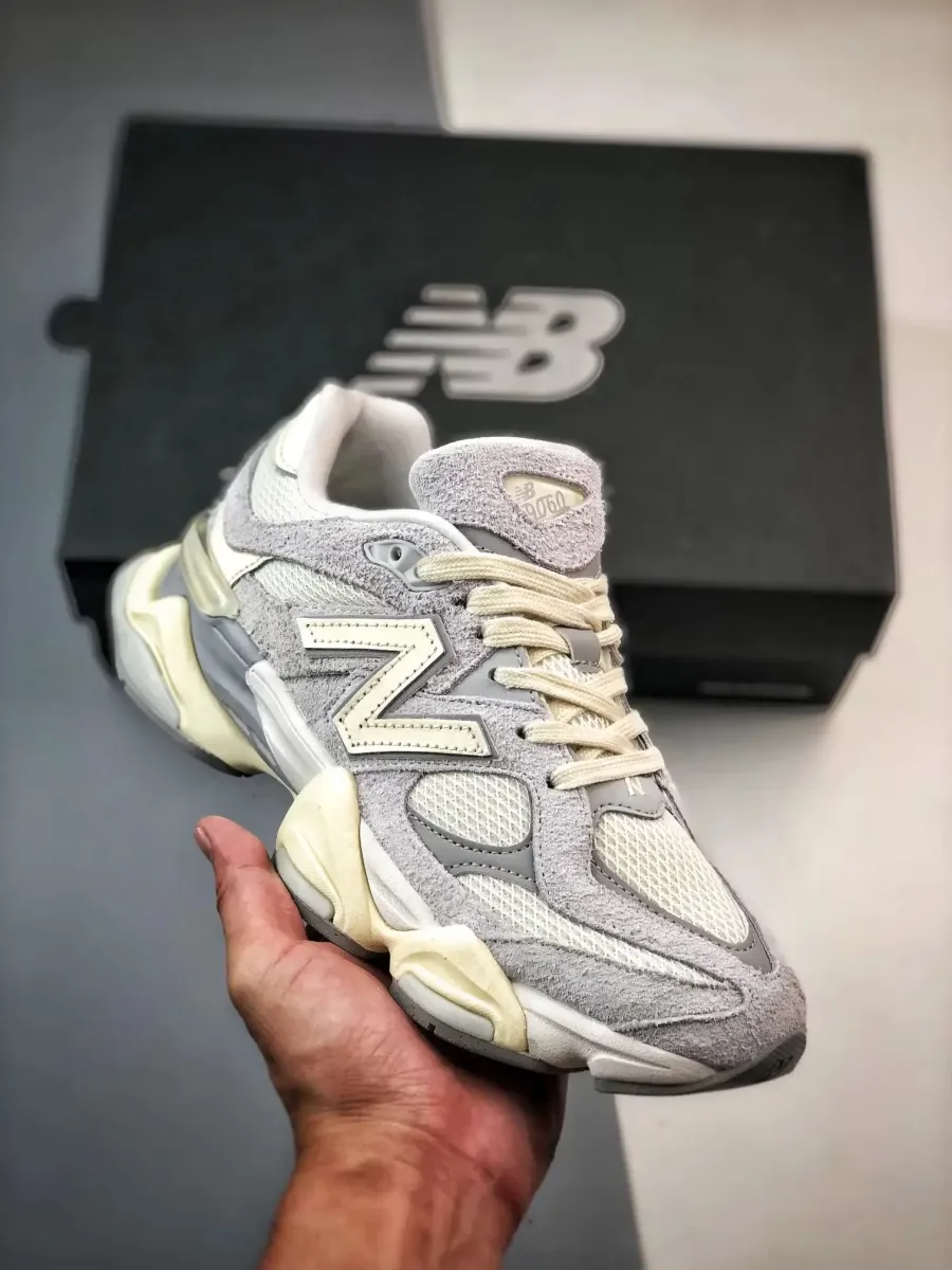 New Balance 9060 'Quartz Grey' New Balance 9060 Sea Salt Cream U9060HSA