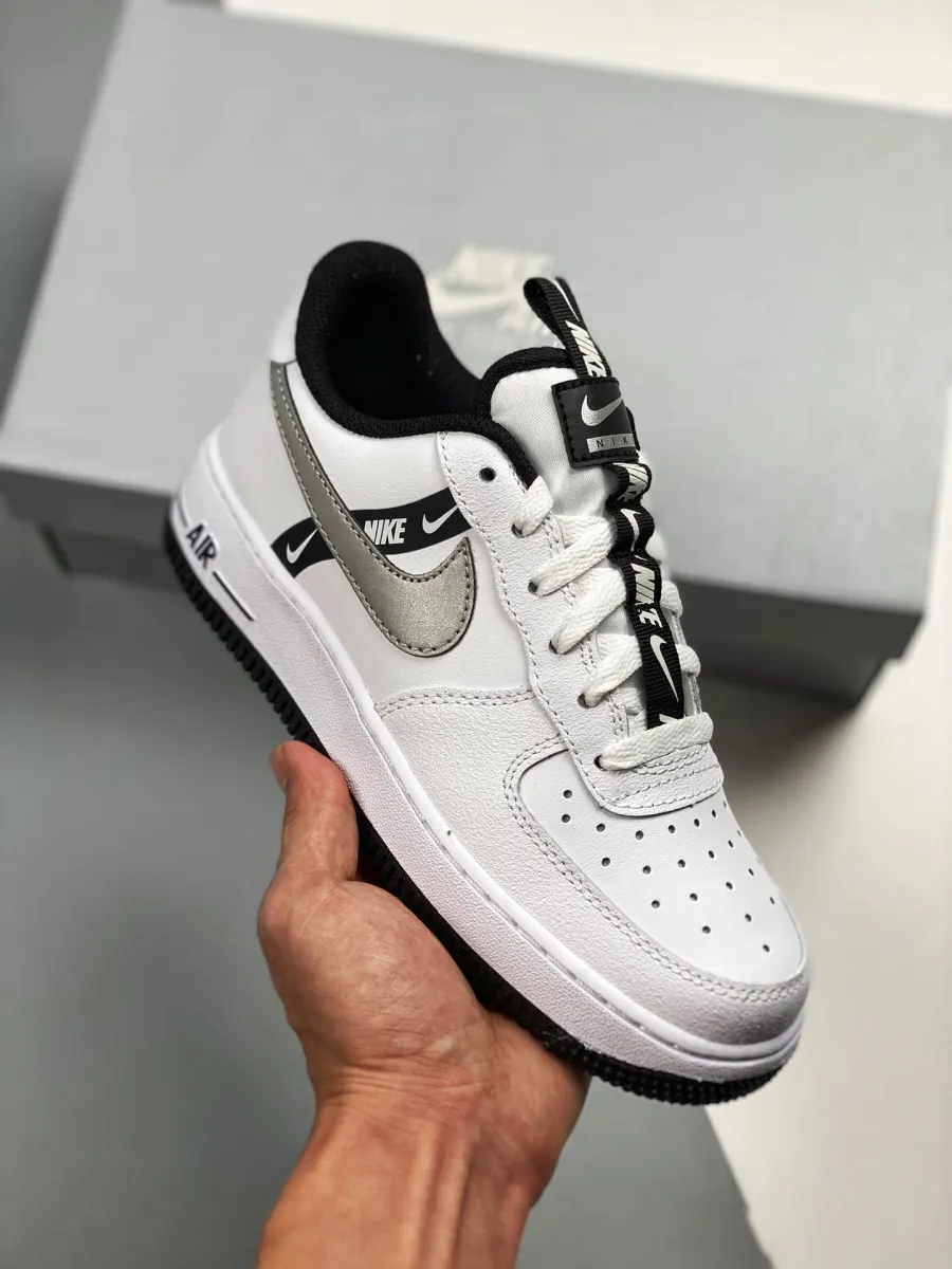 Nike Air Force 1 LV8 White Reflect Silver WMNS CT4683-100 / air max lv8