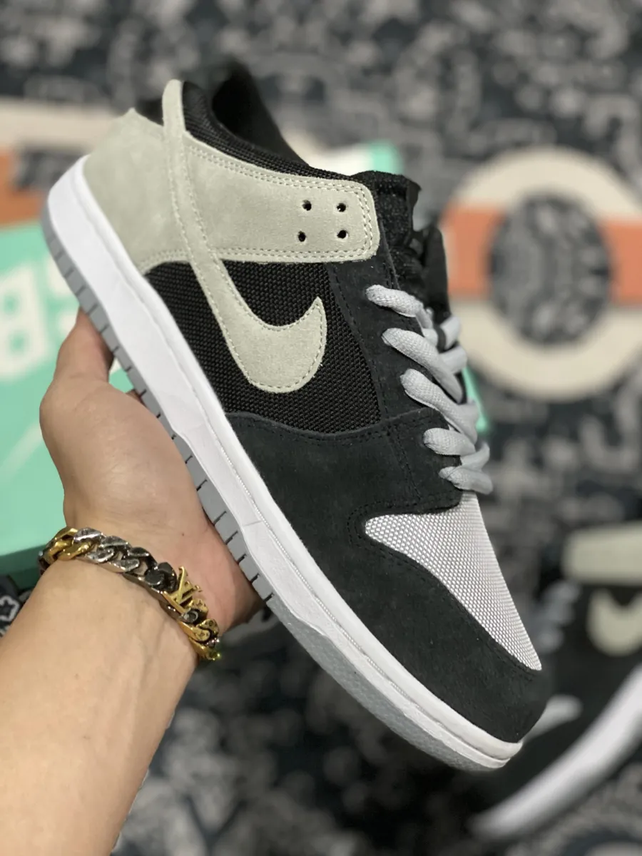 Nike SB Dunk Low Black/Wolf Grey-White 854866-001 dunk wolf gray