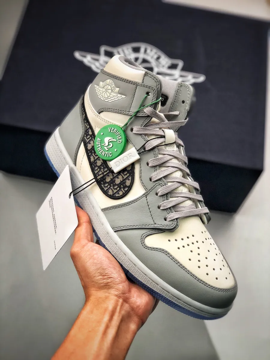 Air Jordan 1 Retro High Wolf Grey/Sail-Photon Dust-Whi CN8607-002 AJ1 - air jordan 1 mid dior