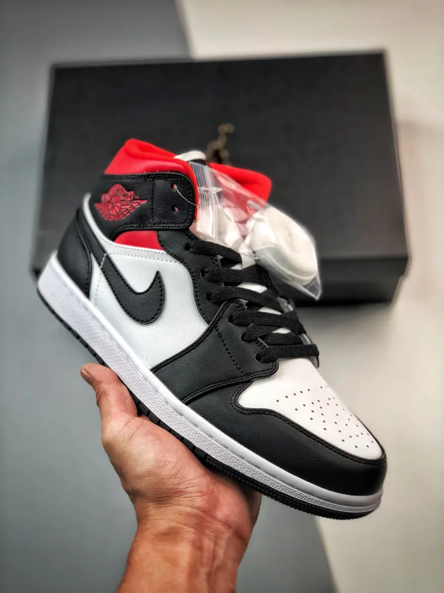 Air Jordan 1 Mid Gym Red Panda BQ6472-061 / jordans red