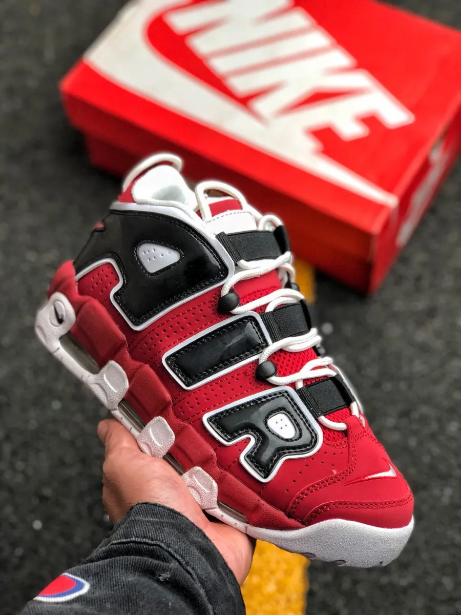 Kids Nike Air More Uptempo Bulls 921948-600 nike uptempo 94