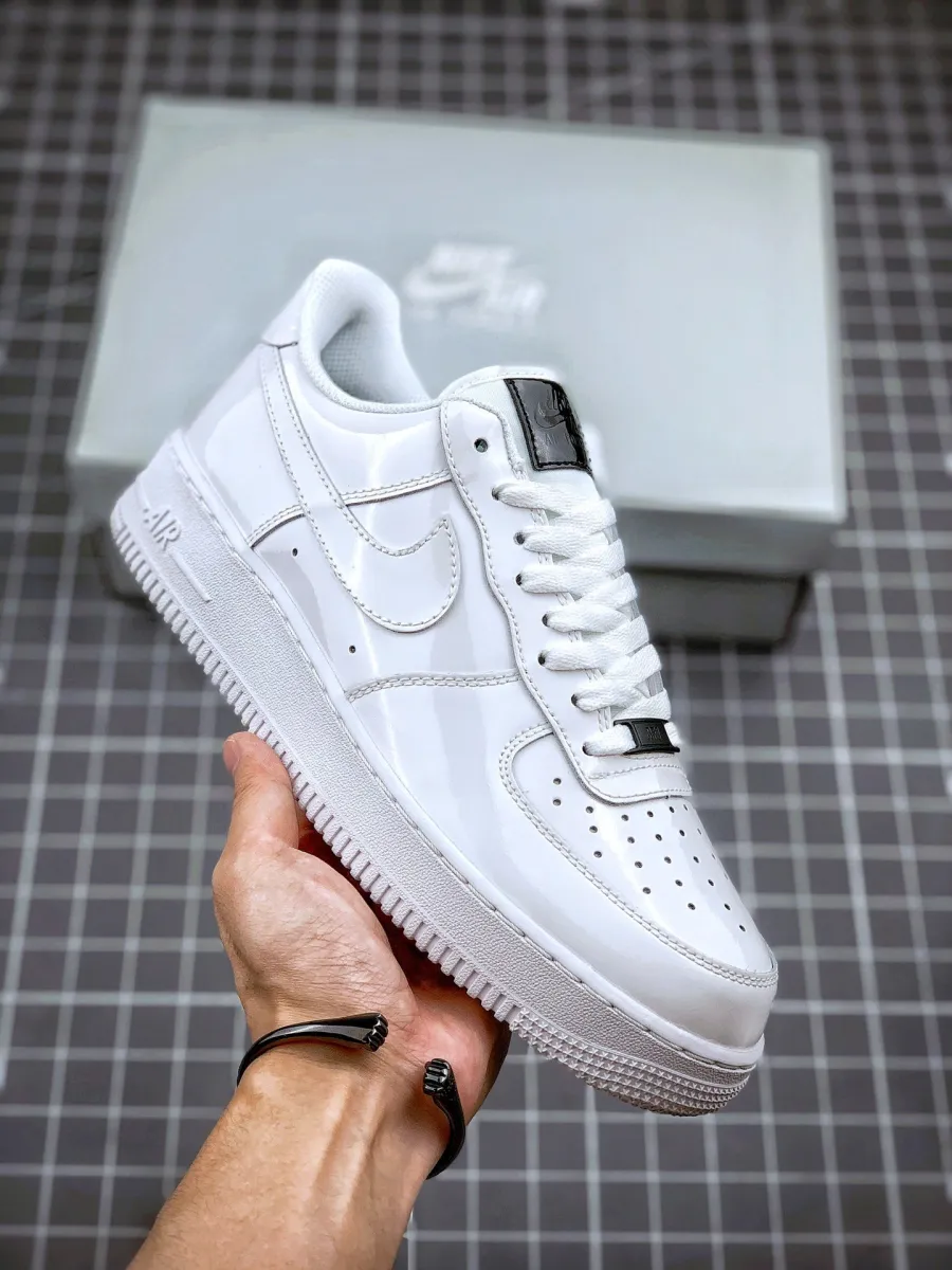 Nike Air Force 1 07 LX White 898889-100 Online