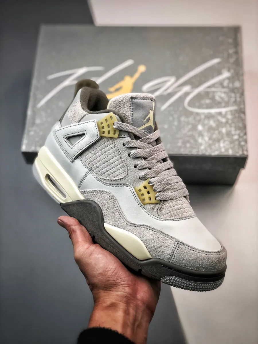 Air Jordan 4 SE Craft Photon Dust WMNS DV3742-021 jordan 4 craft size 12