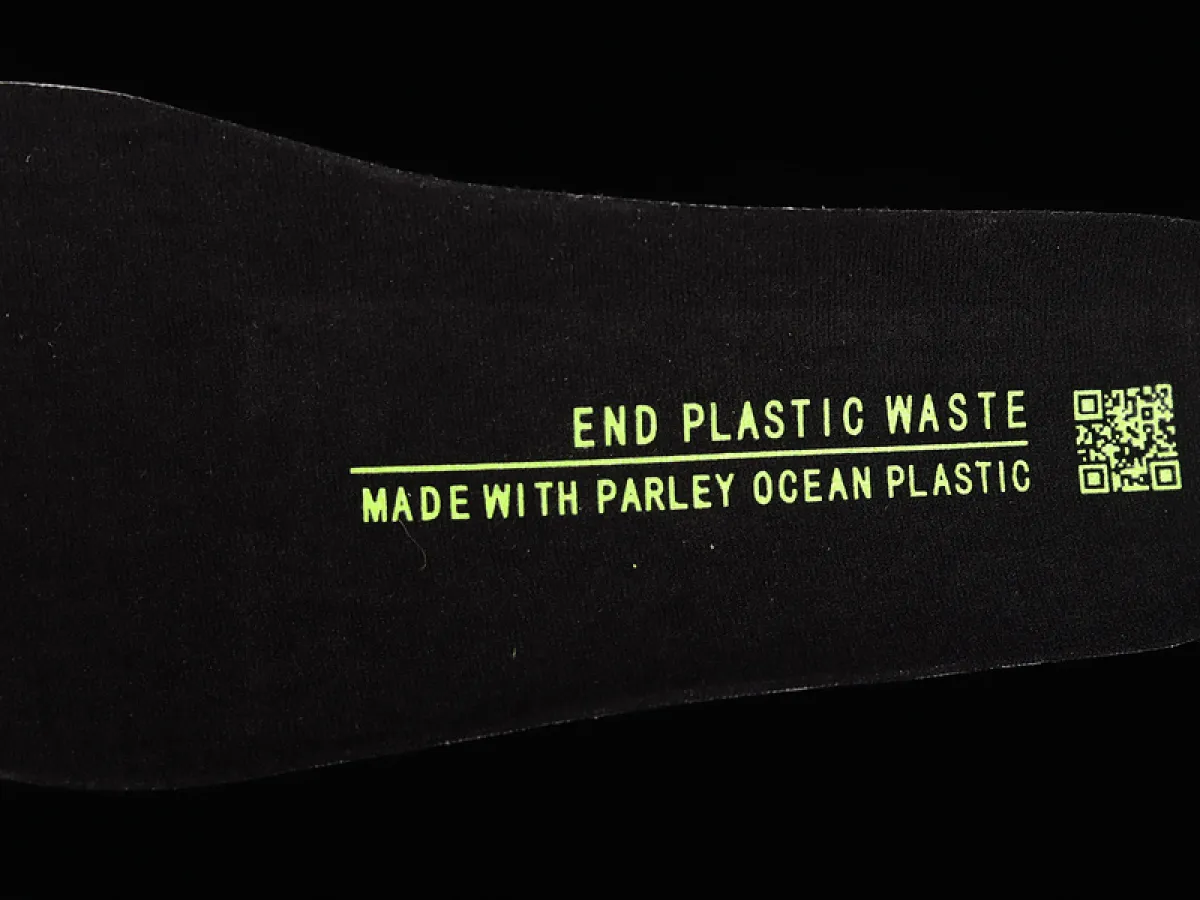 Nike Air More Uptempo Tri-Color 921948-002 #nike uptempo tri color