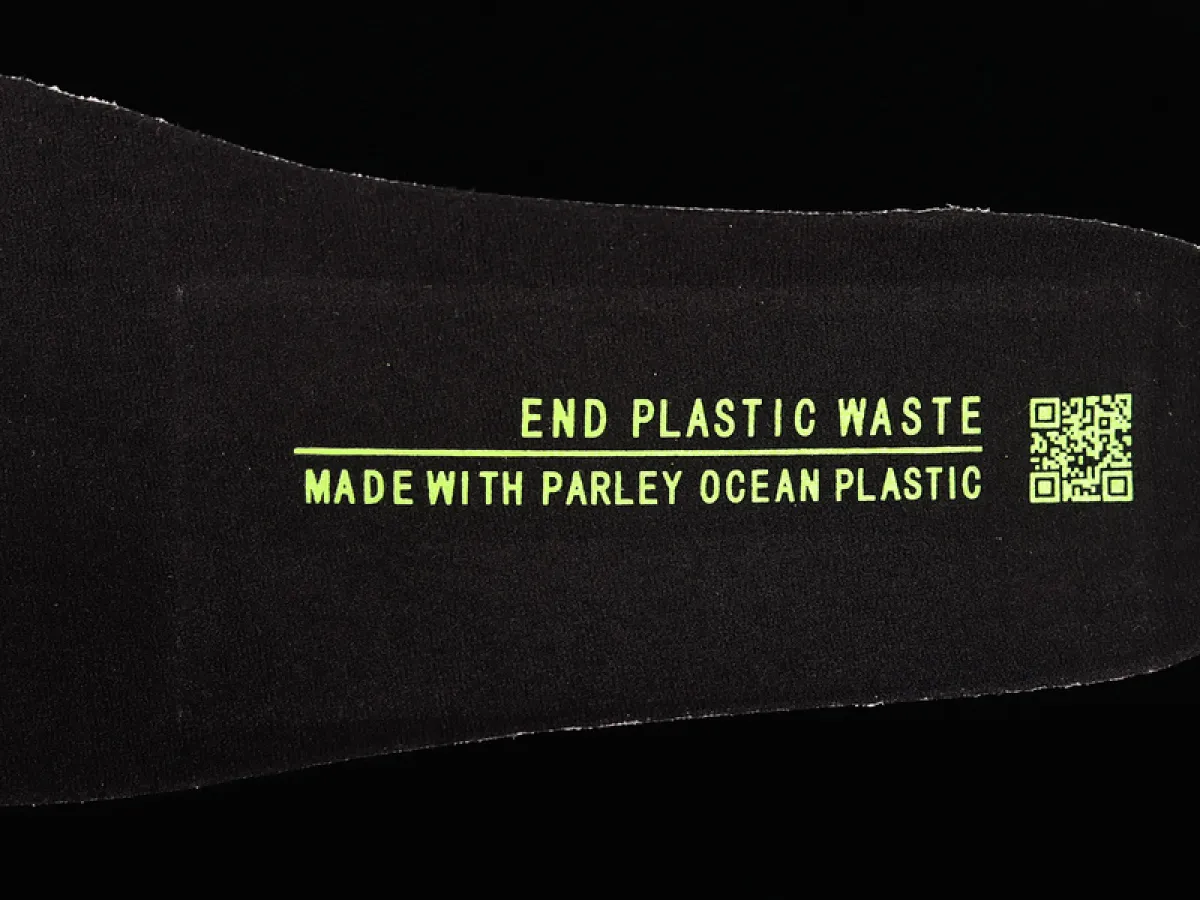 Nike Air More Uptempo Tri-Color 921948-002 #nike uptempo tri color