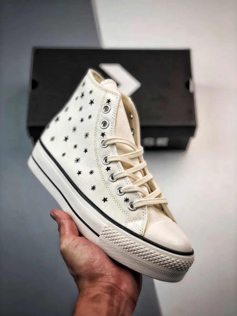 Converse Chuck Taylor All Star Lift Platform Embroidered Stars #converse crystal energy stars