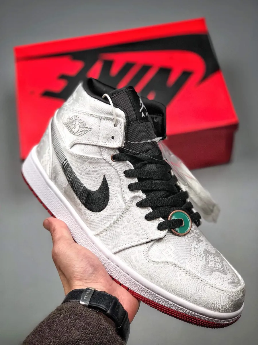 CLOT x Air Jordan 1 Mid 'Fearless' CU2804-100 / aj 1 mid clot