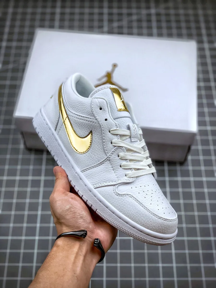 Air Jordan 1 Low White/Metallic Gold Jordan 1 Low Gold